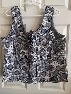Avenue Navy Blue & White Floral Lace-Up Tank